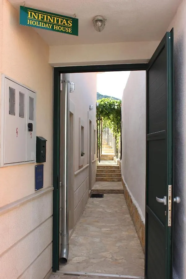 Apartments Infinitas Trogir